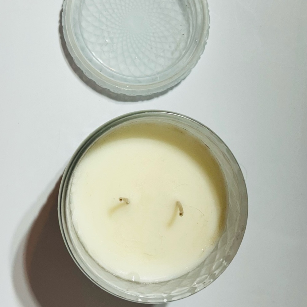 Sea & Sand Candle Classic Linen Scent